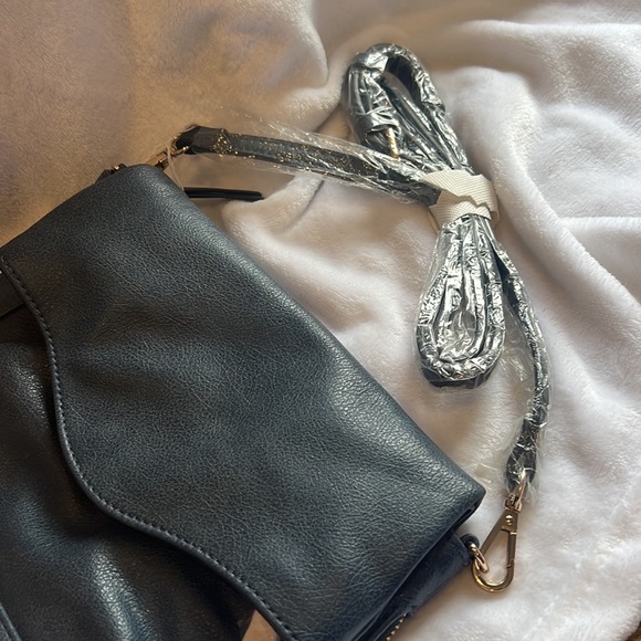 NWT Moda Luxe blue handbag NWT - Picture 7 of 7